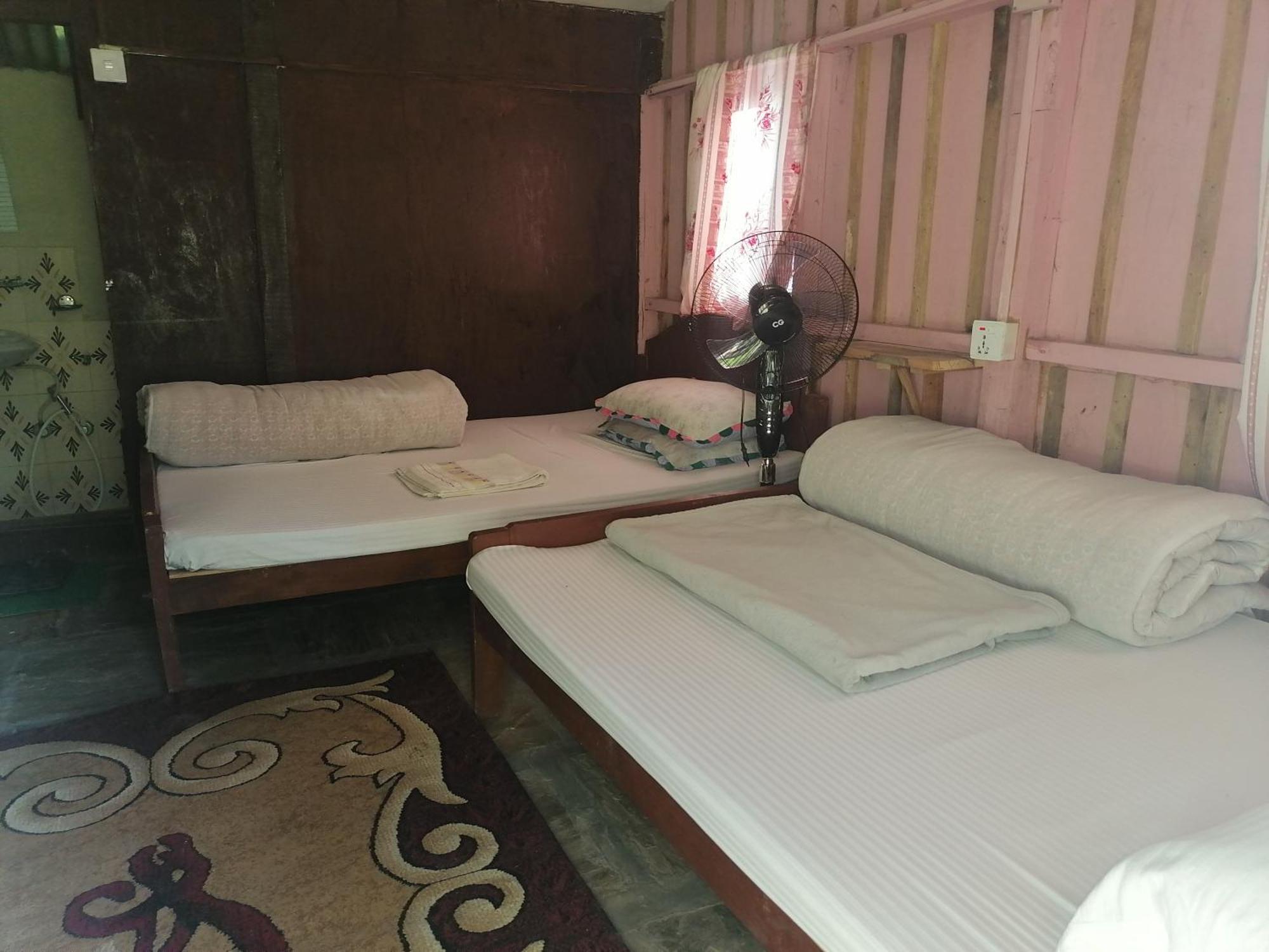 Jungle Crown Organic Homestay Nagarkot Phòng bức ảnh